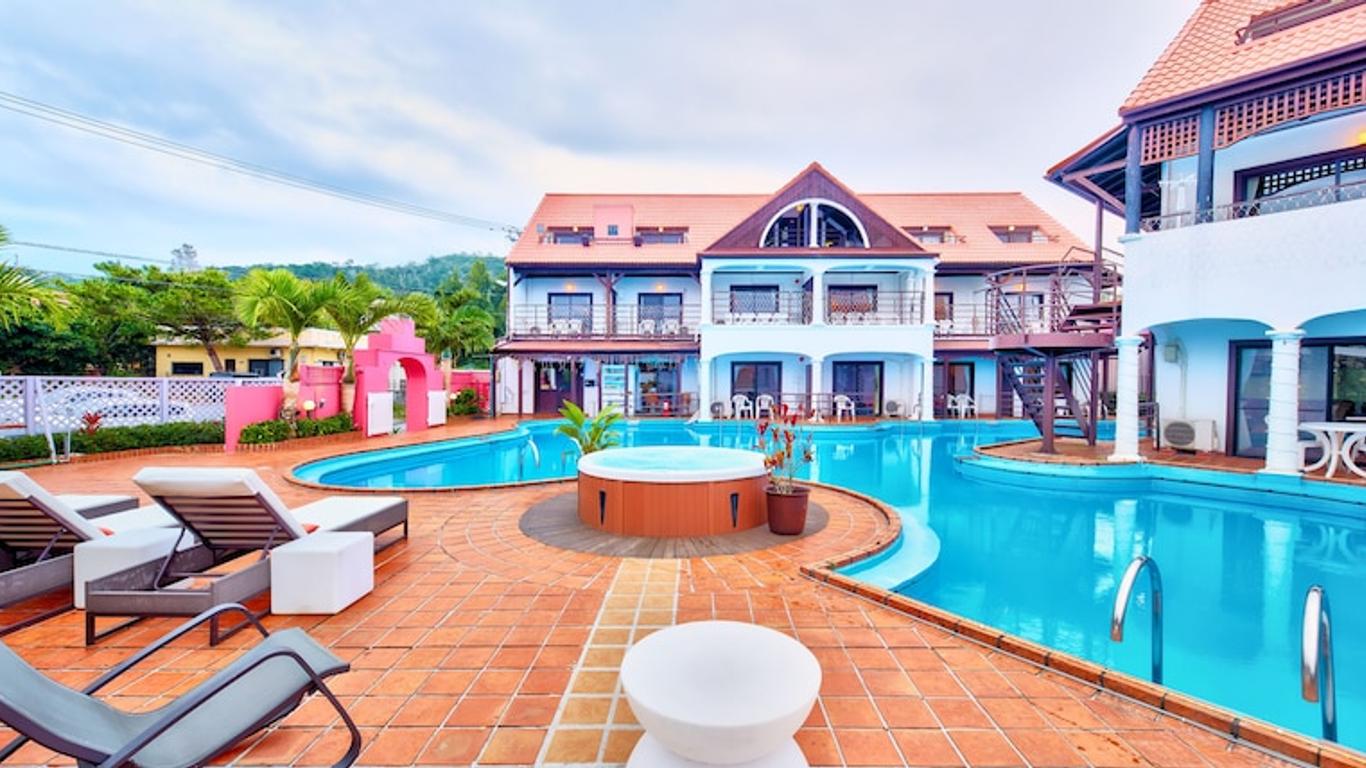 The Pool Resort Okinawa